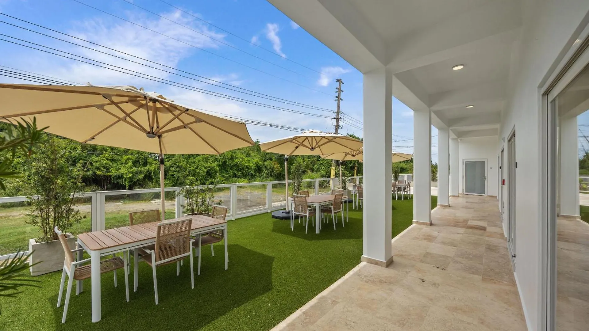 Контакты Anchors Hotel